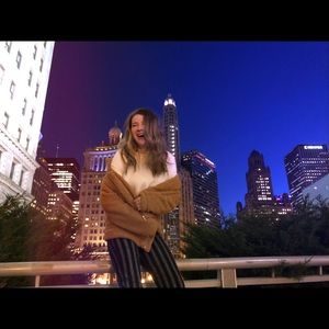 Meet your Posher, Annie